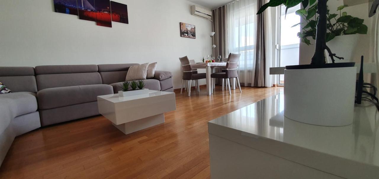 Royal Apartment Belvill ベオグラード エクステリア 写真