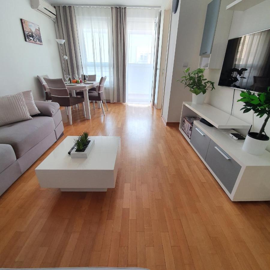 Royal Apartment Belvill ベオグラード エクステリア 写真